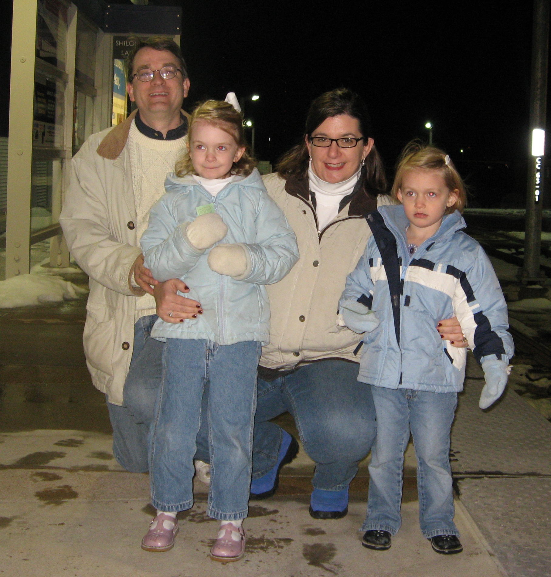 2008_02_02 Curti at Metrolink for Obama.jpg